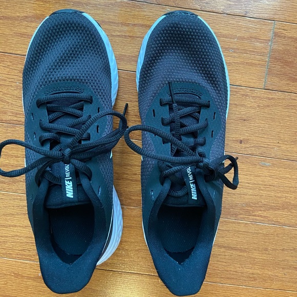 Nike Revolution sneakers - Picture 2 of 2